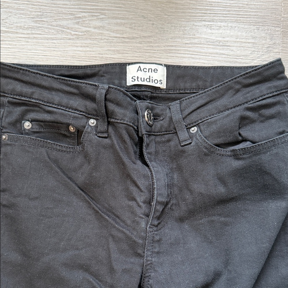 Acne Studios Women's Black Skinny Jeans